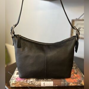 Vintage Coach Legacy Leather Hobo 9883